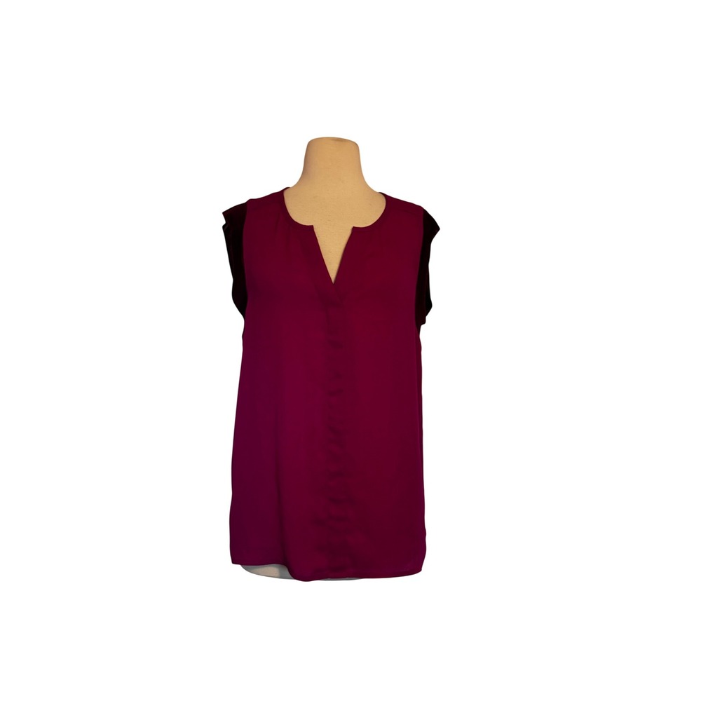 Cabi Magenta Sleeveless Split Neck Blouse with Purple Ribbed Shoulder Trim SZ XS